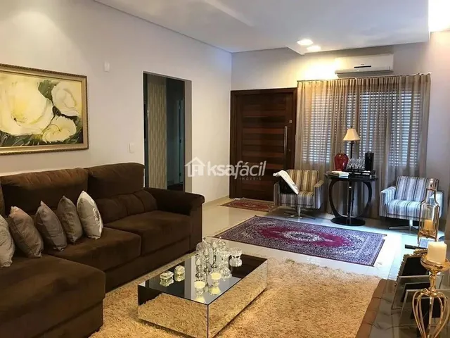 Imagem 2: Casa com 3 Dormitórios À Venda, 245 M² por R$ 1.300.000,00 - Vila Morumbi - Campo