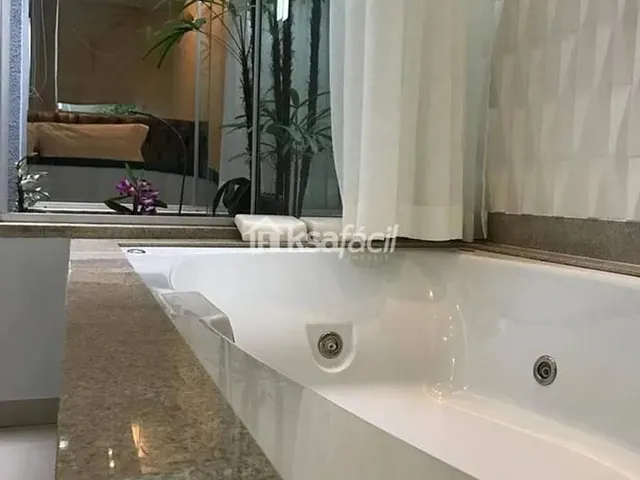 Imagem 12: Casa com 3 Dormitórios À Venda, 245 M² por R$ 1.300.000,00 - Vila Morumbi - Campo