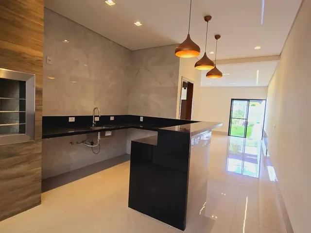 Imagem 5: Casa Térrea com 4 Quartos e Suíte Master- Jardim Bela Vista
