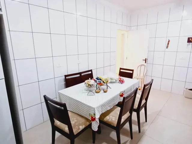 Imagem 10: Térrea para Venda Possui 117 Metros Quadrados com 3 Quartos em Monte Castelo - Campo