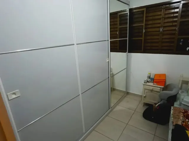 Imagem 9: Térrea para Venda Possui 117 Metros Quadrados com 3 Quartos em Monte Castelo - Campo