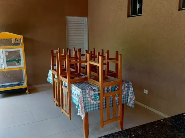 Imagem 2: Térrea para Venda Possui 117 Metros Quadrados com 3 Quartos em Monte Castelo - Campo
