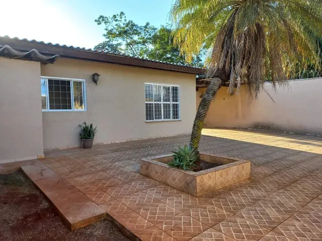 Imagem 1: Casa Térrea À Venda, 4 Quartos, São Francisco - Campo Grande/Ms