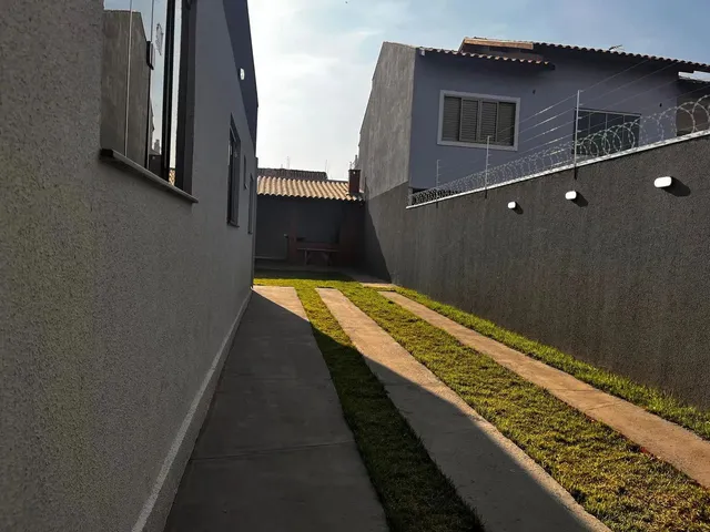 Imagem 4: Venda - Casa em Jardim Jacy com 5 Quartos