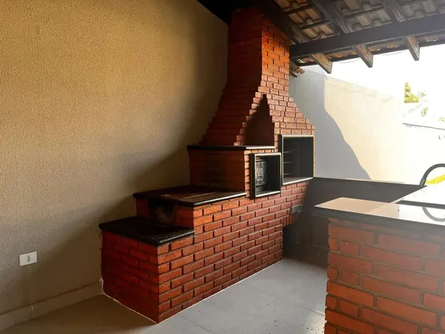 Imagem 5: Venda - Casa em Jardim Jacy com 5 Quartos