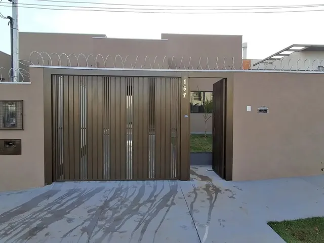 Imagem 1: Casa Térrea para Venda com 106 Metros Quadrados com Excelente Acabamento, Pé Direito 3,8