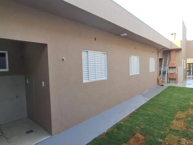 Imagem 7: Casa Térrea para Venda com 106 Metros Quadrados com Excelente Acabamento, Pé Direito 3,8