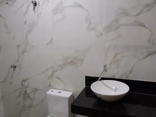 Imagem 2: Casa Térrea para Venda com 106 Metros Quadrados com Excelente Acabamento, Pé Direito 3,8