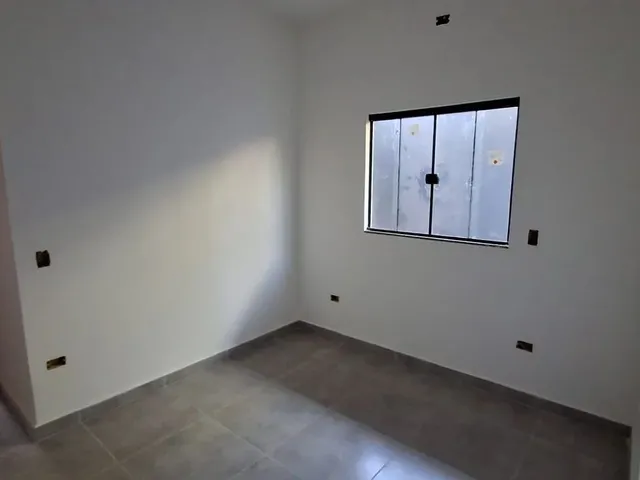 Imagem 16: Casa Térrea com Acabamento de Primeira Possui 57 Mts Quadrados com 2 Quartos no Bairro