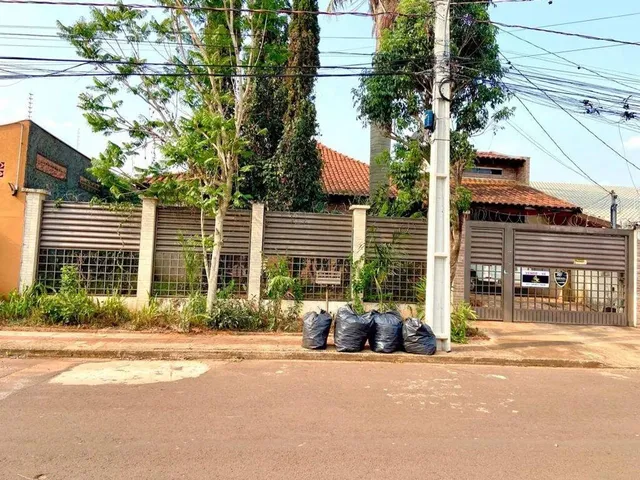 Imagem: Casa Térrea À Venda, 4 Quartos, 1 Vaga