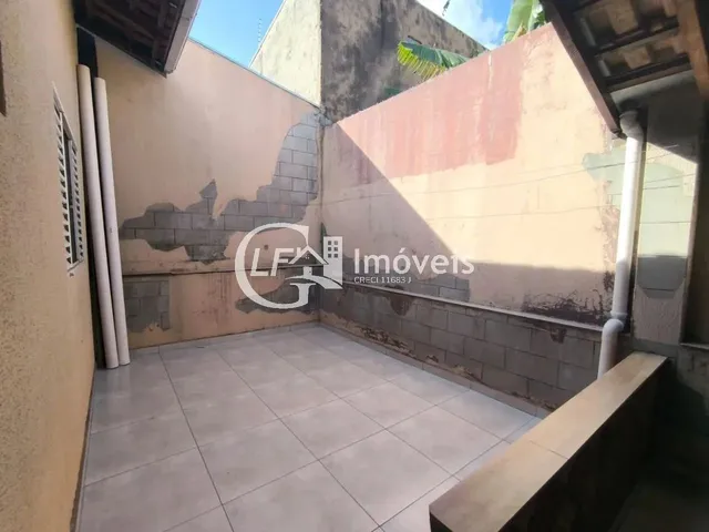 Imagem 5: Casa com 2 Quartos - Boa Localização