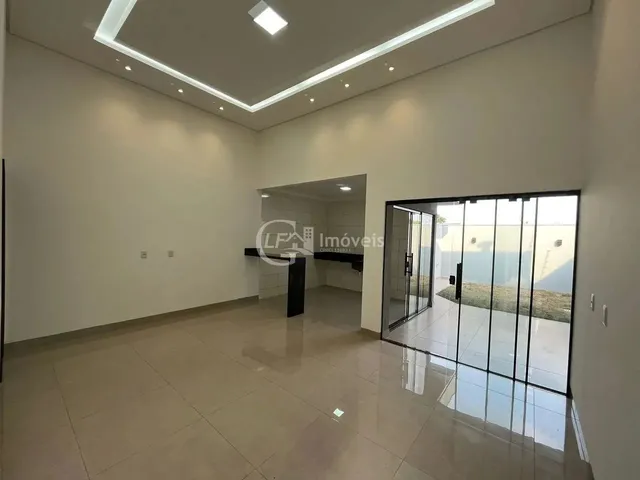 Imagem 14: Imóvel de Luxo na Vila Planalto: Casa com 3 Quartos, 3 Suítes, 1 Sala e 2 Vagas De
