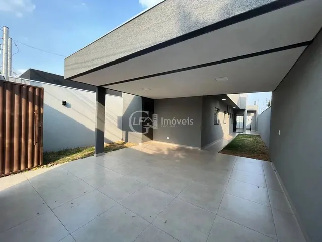 Imagem 11: Imóvel de Luxo na Vila Planalto: Casa com 3 Quartos, 3 Suítes, 1 Sala e 2 Vagas De