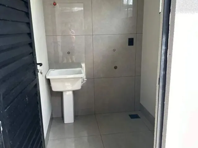 Imagem 2: Casa Térrea Moderna com Piscina!!!