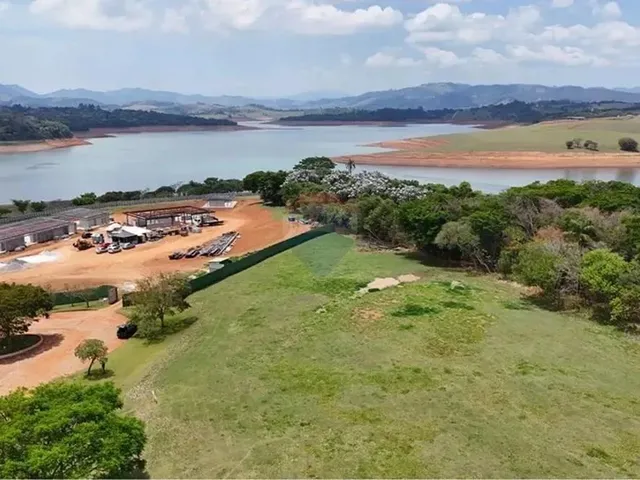 Imagem: Terreno Exclusivo com Acesso À Represa