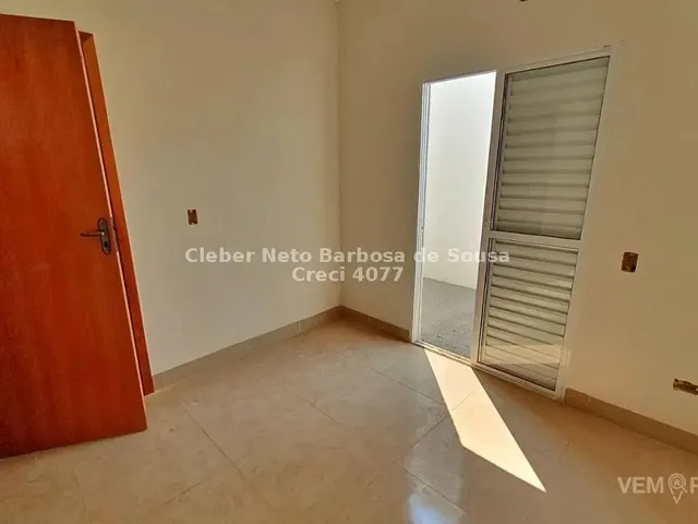 Imagem 7: Imóvel com Suíte e Vias Rápidas Até o Centro!