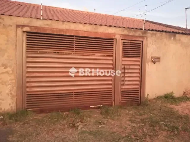 Imagem: A casa em condomínio possui 1 Dormitório, 1 Suíte, 2