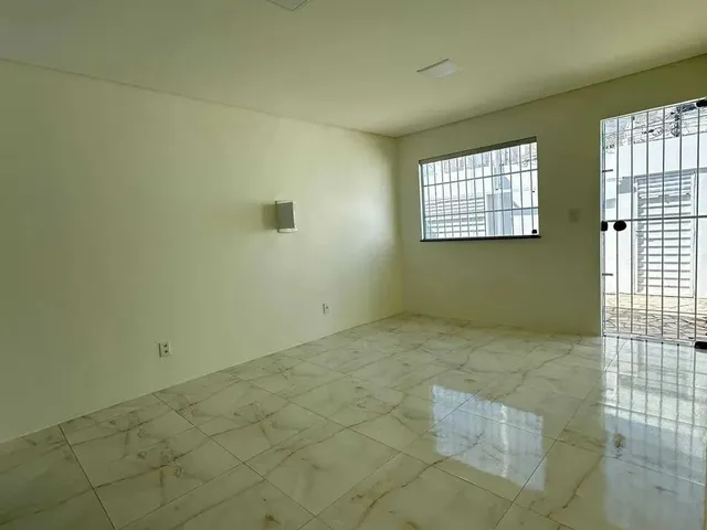Imagem: Casa em Rua Pública na Atalaia 25995