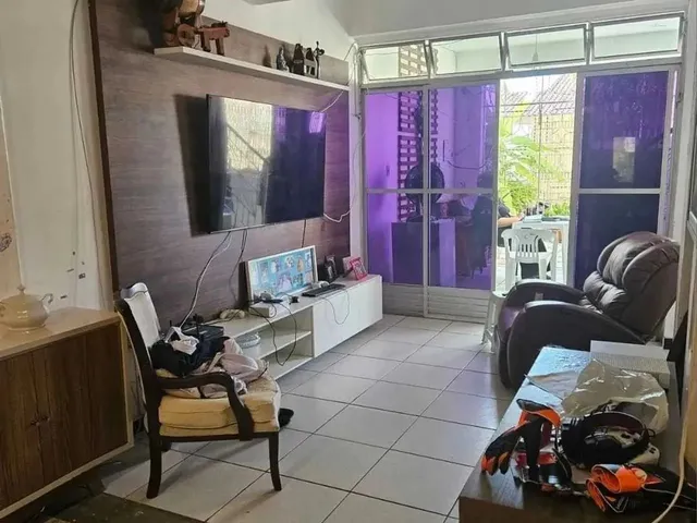 Imagem 8: Casa em Rua Pública - Suíssa [26152
