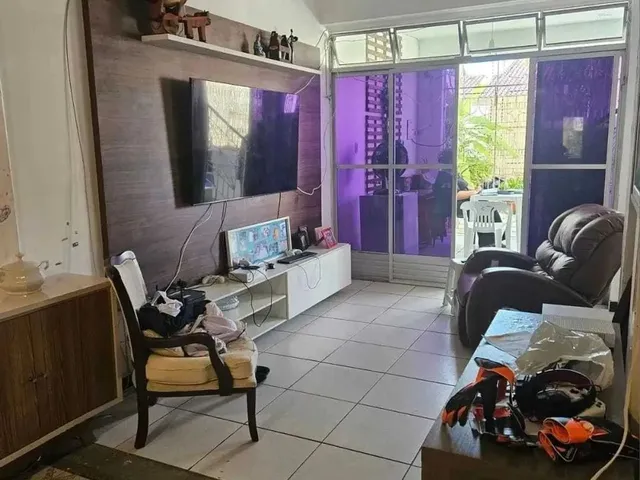 Imagem 3: Casa em Rua Pública - Suíssa [26152