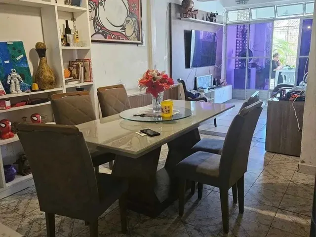 Imagem 10: Casa em Rua Pública - Suíssa [26152