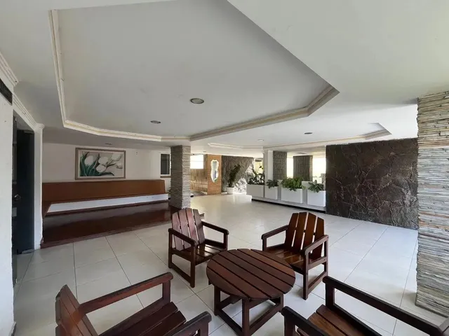 Imagem 4: Apartamento Amplo no Centro, com 3/4 e Dce, 4º Andar - Norte/Leste (Melhor Coluna