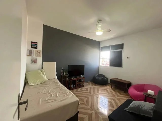 Imagem 7: Apartamento Amplo no Centro, com 3/4 e Dce, 4º Andar - Norte/Leste (Melhor Coluna