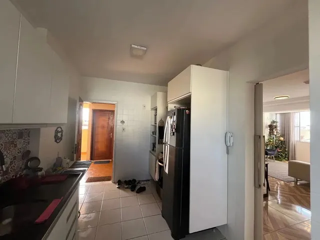 Imagem 11: Apartamento Amplo no Centro, com 3/4 e Dce, 4º Andar - Norte/Leste (Melhor Coluna