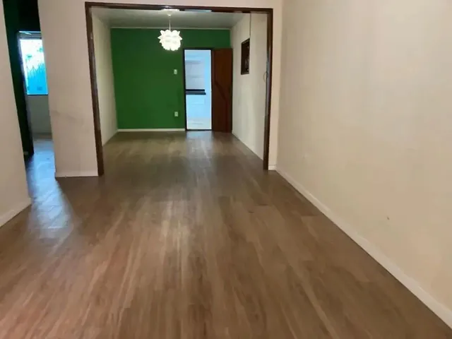 Imagem: Casa À Venda em Rua Pública, São Conrado