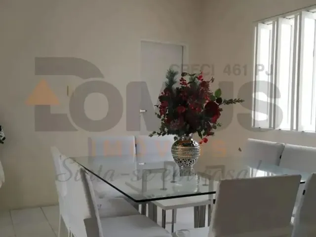 Imagem: A casa possui 4 Dormitórios, 3 Suítes, 4 Banheiros, 2