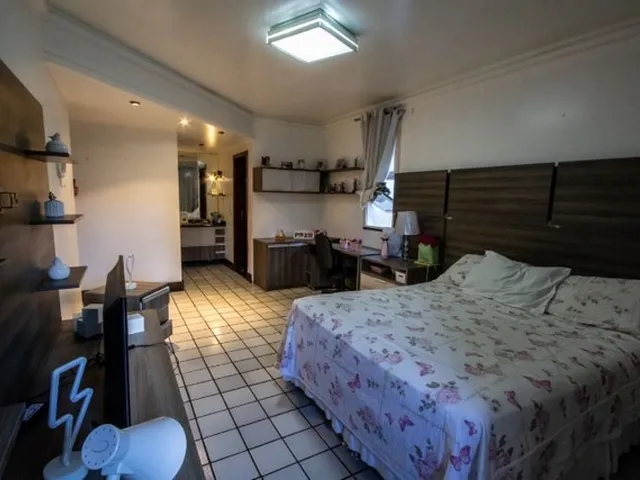 Imagem 2: Casa Duplex com Piscina na Coroa do Meio