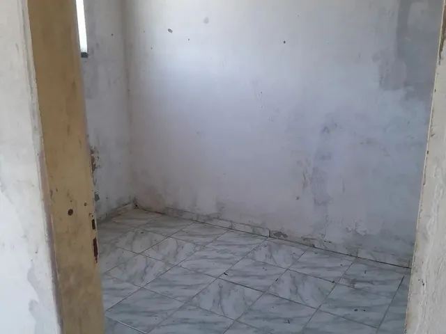 Imagem 5: Casa 70 Mil. 210m² de Área, 2 Banheirose2 Dormitórios