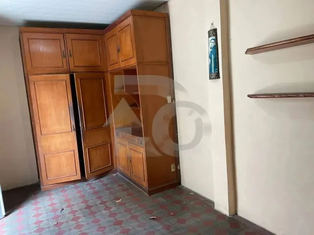 Imagem 11: Casa de 448M² no Bairro Santo Antônio com 5 Quartos, Sendo 1 Suíte