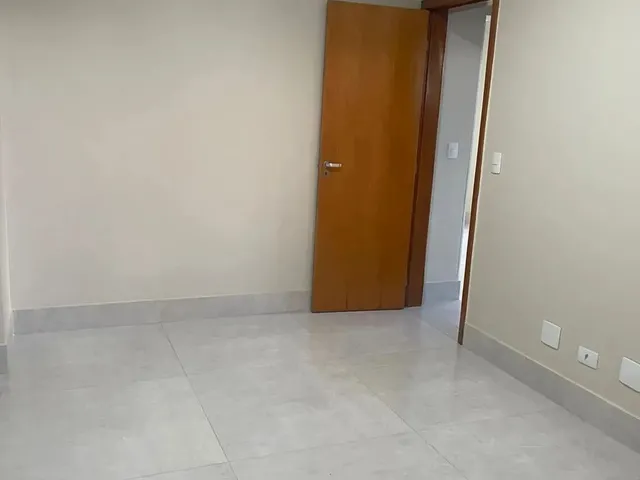 Imagem 11: Apartamento 2 Quartos/ 2 Vagas de Garagem! Apartamento com 2 Quarto(S) e 2 Banheiro(S) À
