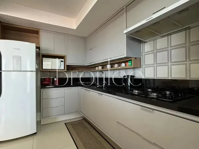 Imagem 7: Apartamento Mobiliado com Vista Mar na Praia Brava para Locação/Aluguel Anual
