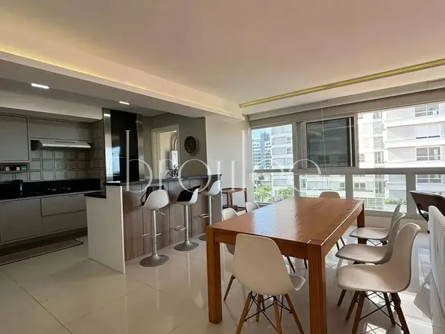 Imagem 16: Apartamento Mobiliado com Vista Mar na Praia Brava para Locação/Aluguel Anual