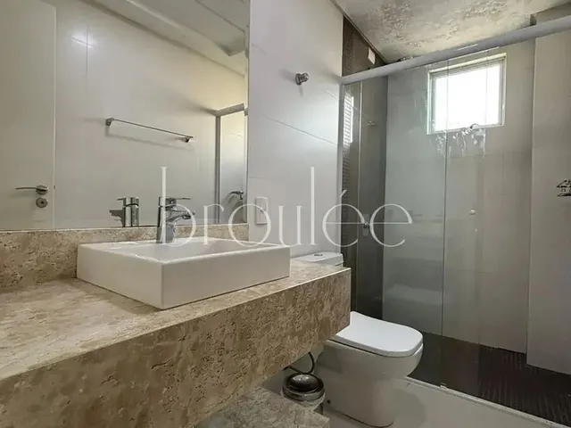 Imagem 6: Apartamento Mobiliado com Vista Mar na Praia Brava para Locação/Aluguel Anual