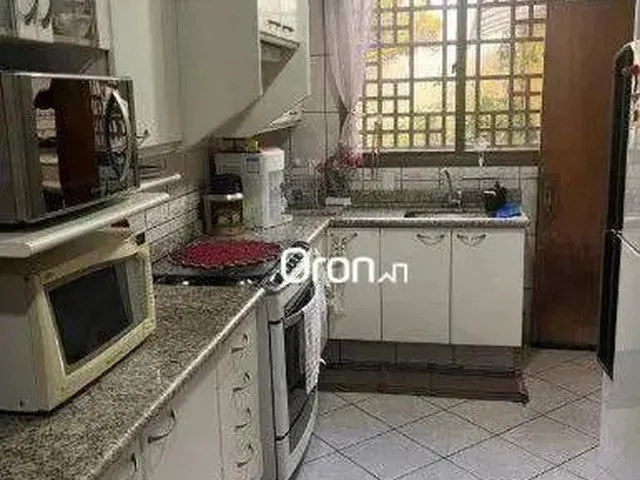 Imagem 12: Sobrado com 4 Dormitórios À Venda, 202 M² por R$ 850.000,00 - Setor Nova Suiça