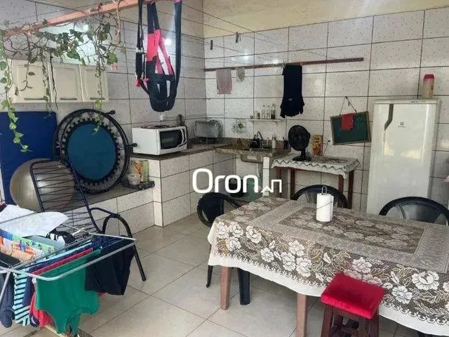 Imagem 5: Sobrado com 4 Dormitórios À Venda, 202 M² por R$ 850.000,00 - Setor Nova Suiça