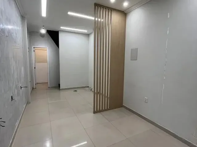 Imagem: Vendo Ótima Loja com Segundo Pavimento