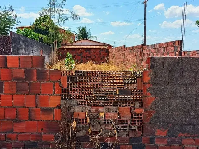 Imagem 3: Terreno 7X30M, de Duas Esquinas