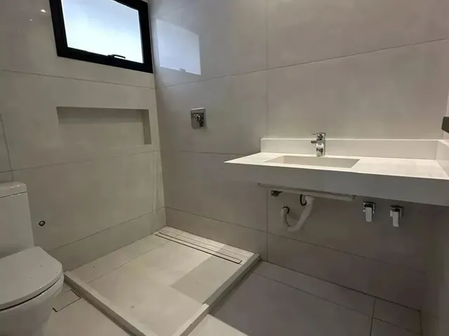 Imagem 10: Casa Térrea em Condomínio Florais da Mata para Venda, 3 Suítes, Petrópolis, Várzea