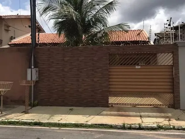 Imagem: Casa para Venda, 2 Quartos, Centro-Sul