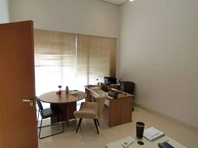 Imagem 3: Casa Integrada a Escritório para Venda, 2 Suítes, Parque Genebra, Várzea Grande-Mt