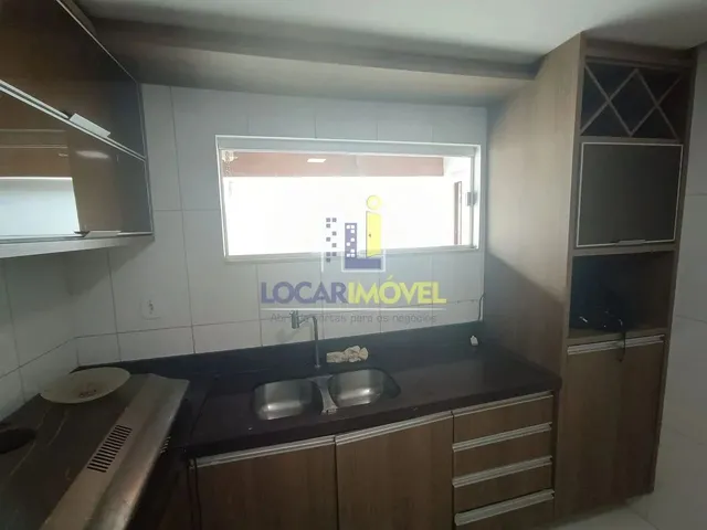 Imagem 12: Vendo Casa Térrea de 3 Quartos Sendo 2 Suites, Área Gourmet com Churrasqueira Garagem