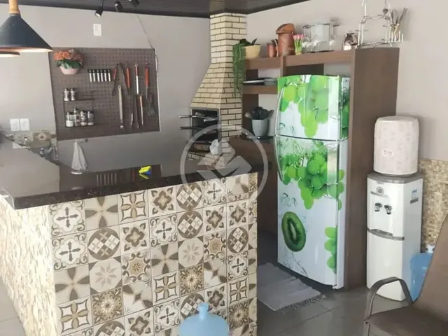 Imagem 13: Casa no Centro de Várzea Grande, 1 Km do Aeroporto, Casa com Piscina, Quarto com Banheira
