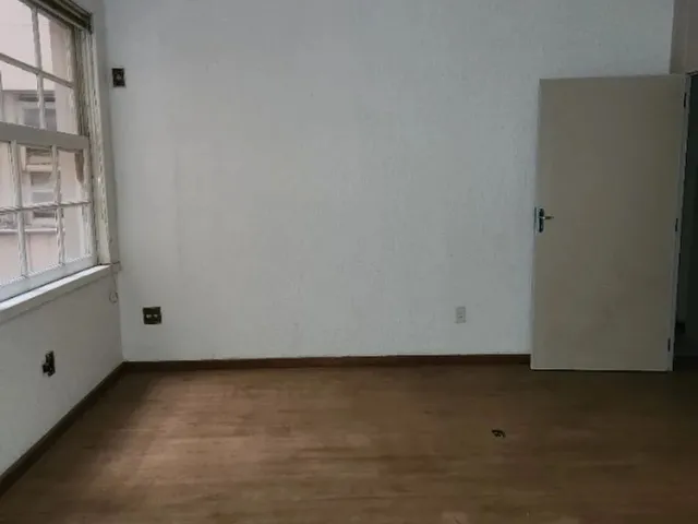 Imagem 4: Sala com 100M² Centro Bh