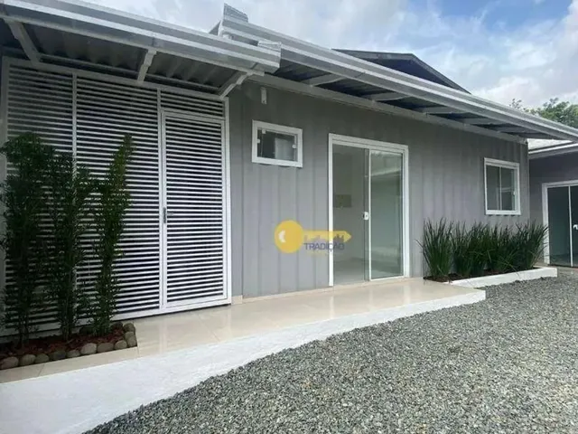 Imagem: Aluguel R$ 1800/Mês Taxas - Casa com