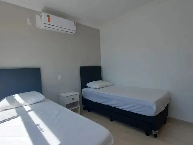 Imagem 10: Imóvel para Aluguel com 75 Metros Quadrados com 2 Quartos em Centro - Bombinhas - Sc