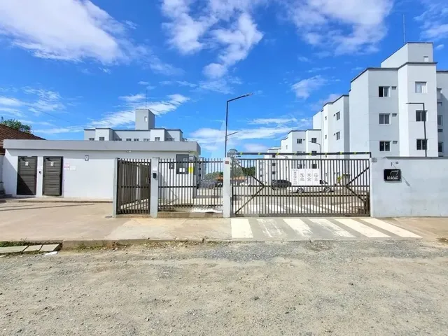 Imagem: Apartamento com 2 Quartos, Cozinha com Armários